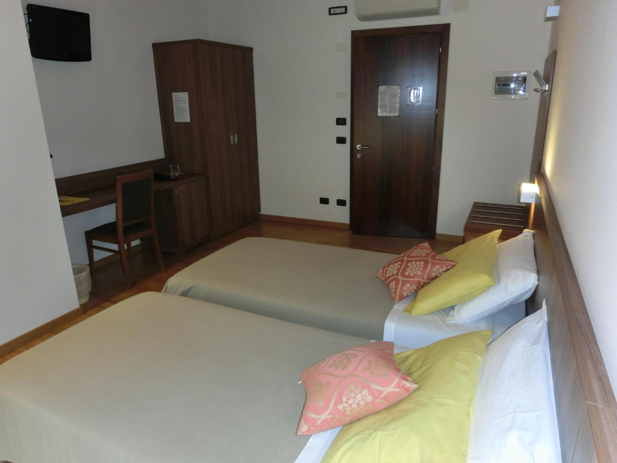 Hotel C25 Ponzano Veneto Dış mekan fotoğraf