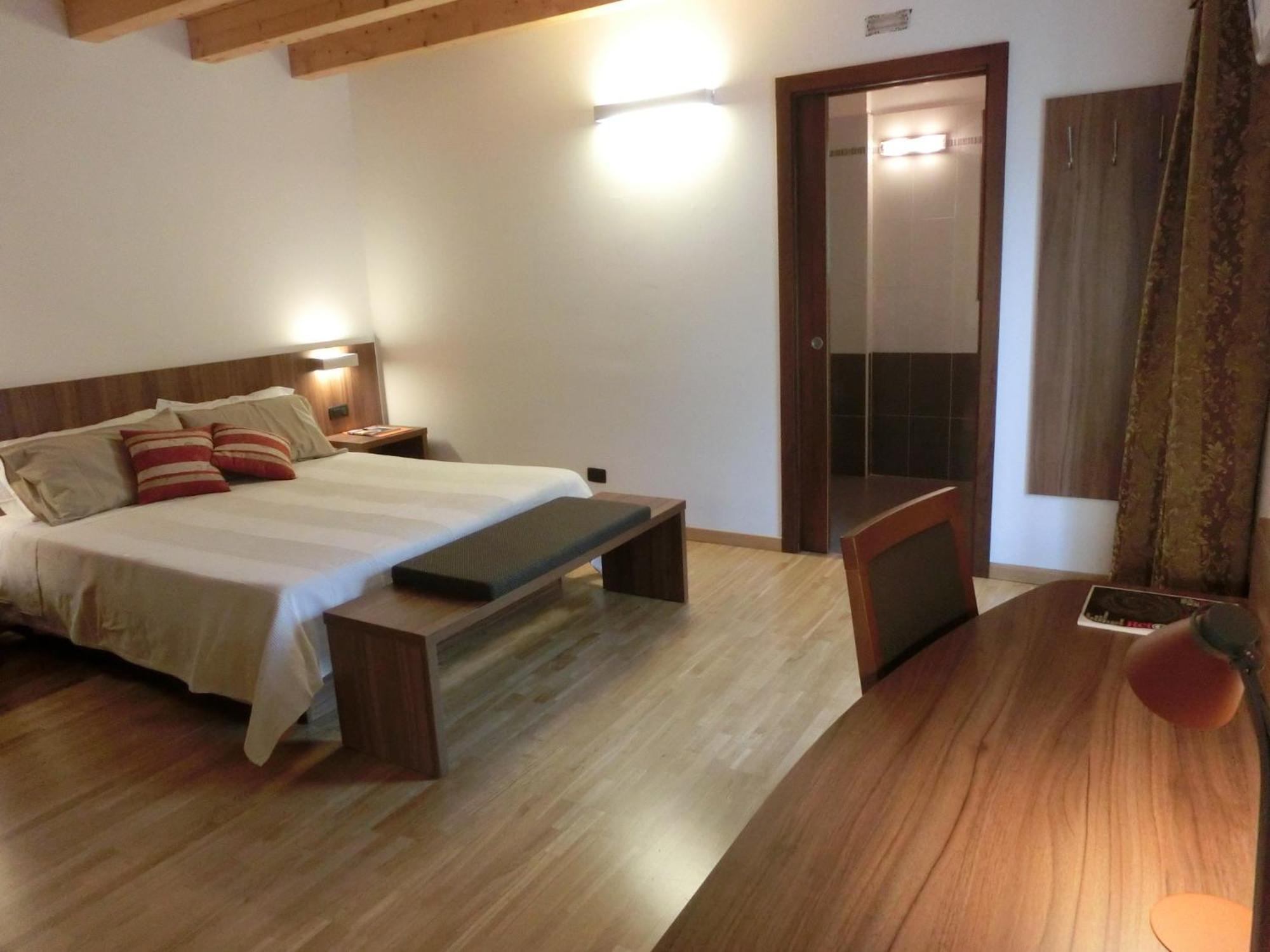 Hotel C25 Ponzano Veneto Dış mekan fotoğraf