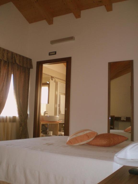 Hotel C25 Ponzano Veneto Dış mekan fotoğraf